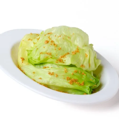 Blanched Lettuce with Fried Garlic and SoySauce